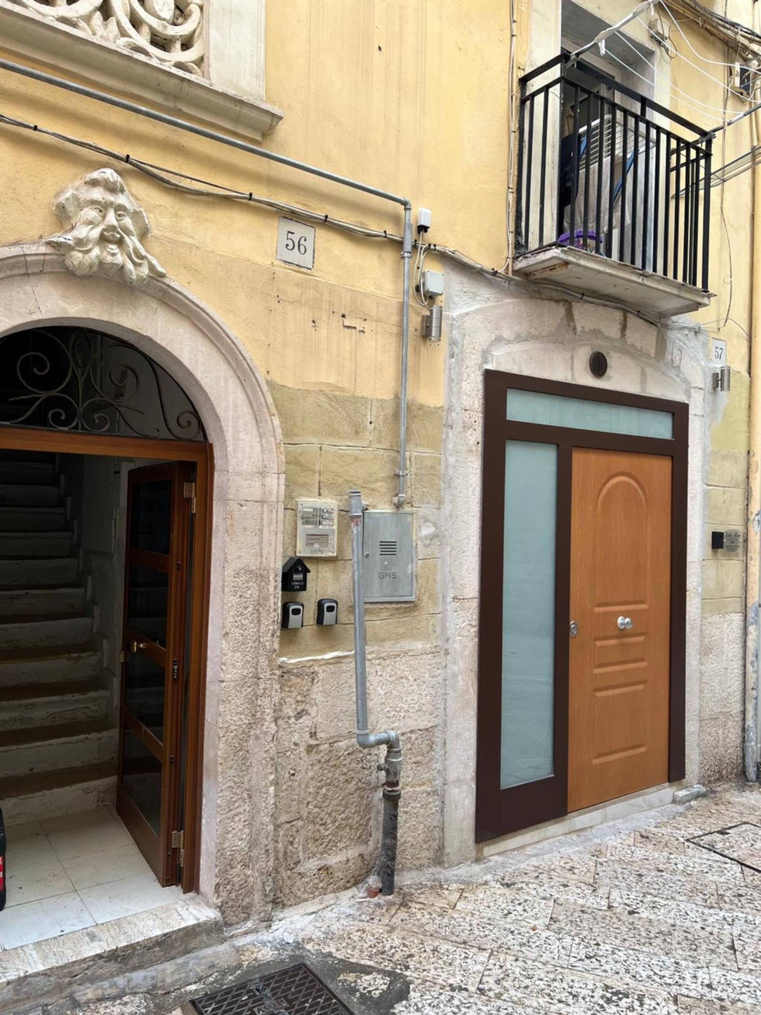 Bona Sforza Suites Bari Exterior foto